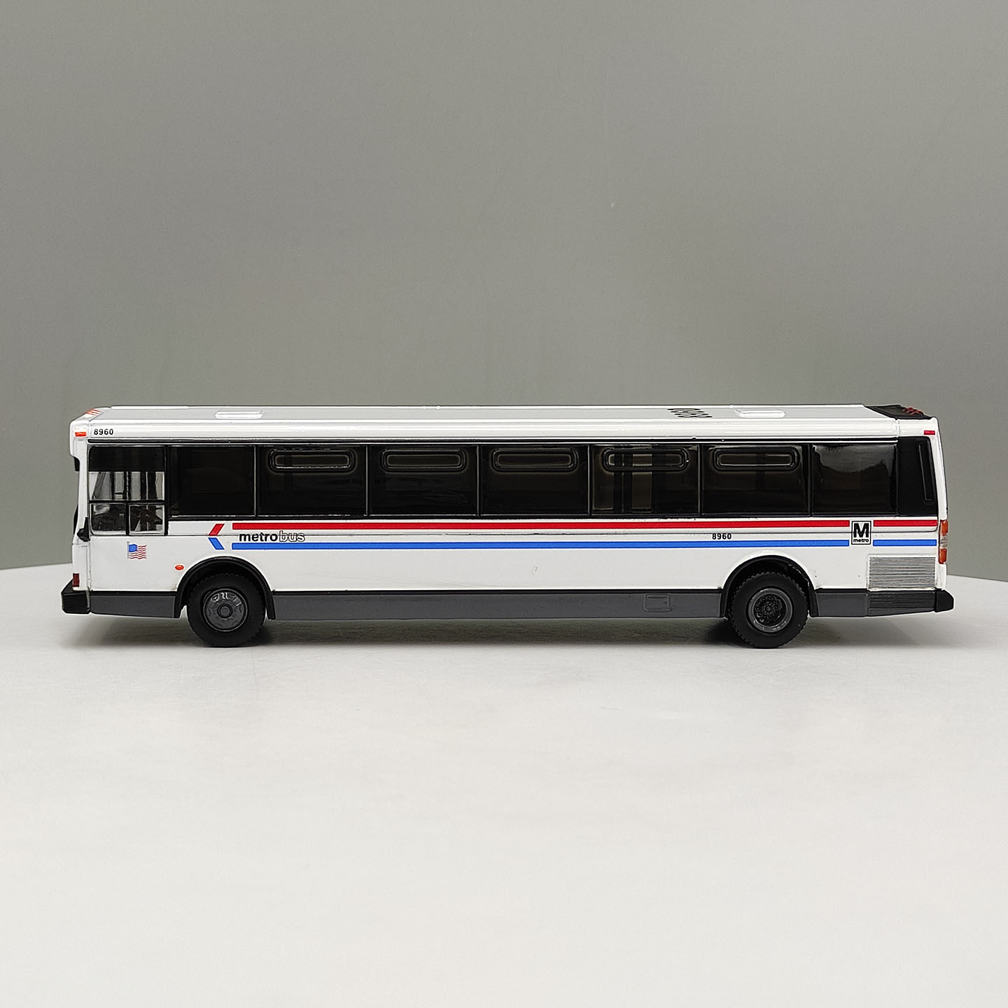 โมเดลรถบัสวินเทจ Diecast IR ขน - Vintage Collectible Cars บทวิจารณ์และราคา